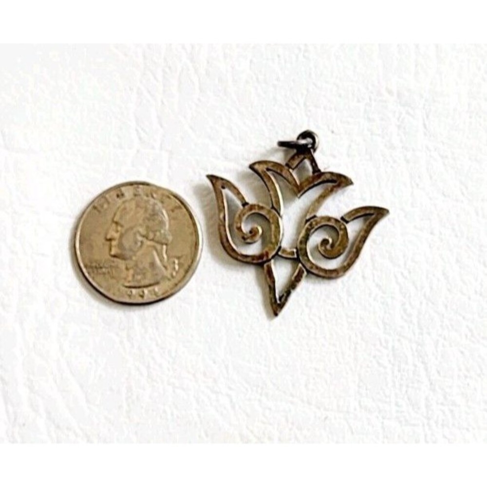 Retired & Rare James Avery Sterling Silver Large Open Descending Dove Pendant